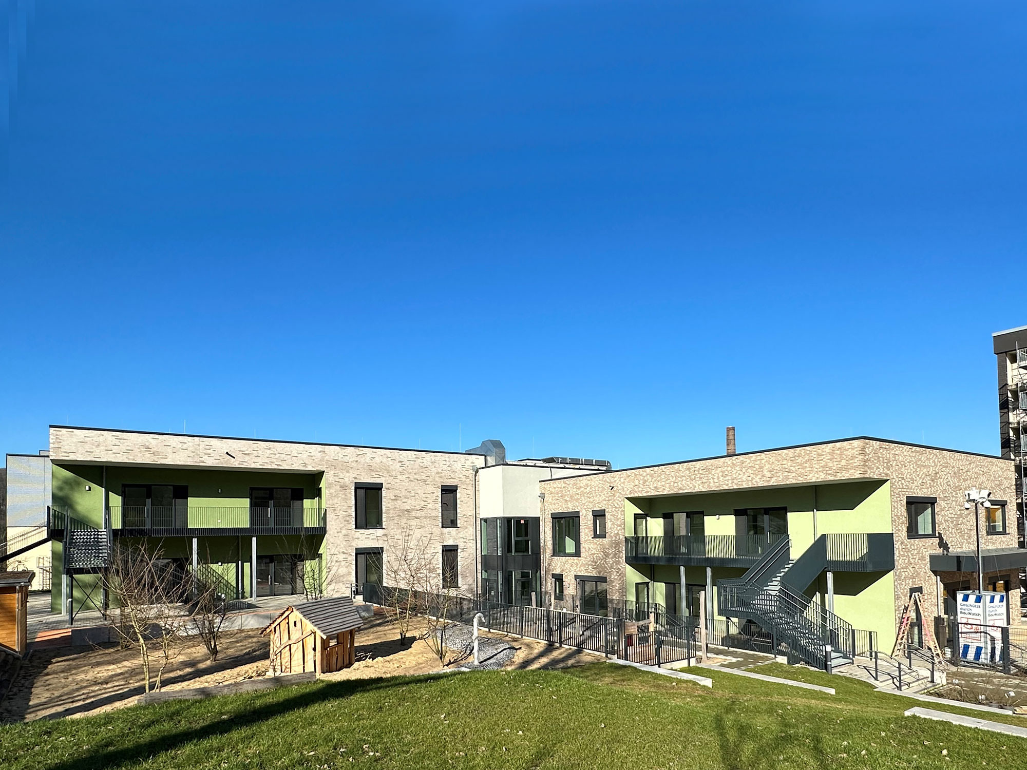 Neubau , Kindertagesstätte, Wuppertal- ah-architektur.de | Alisic-Haverkamp – Wir verfolgen das Ziel, funktionelle, kostenbewusste und ambitioniert gestaltete Architektur zu schaffen, die einen ah-Effekt auslöst.