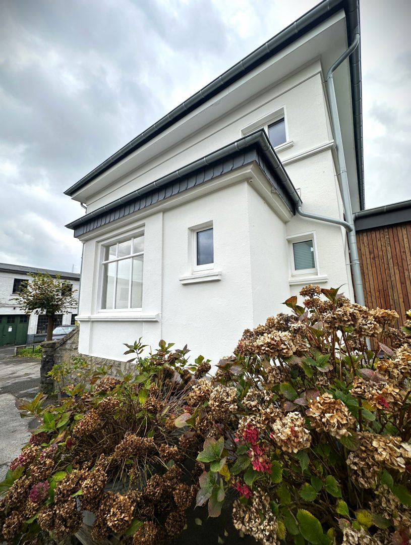 Energetische Sanierung und Anbau - Villa B, Wuppertal - ah-architektur.de | Alisic-Haverkamp – Wir verfolgen das Ziel, funktionelle, kostenbewusste und ambitioniert gestaltete Architektur zu schaffen, die einen ah-Effekt auslöst.